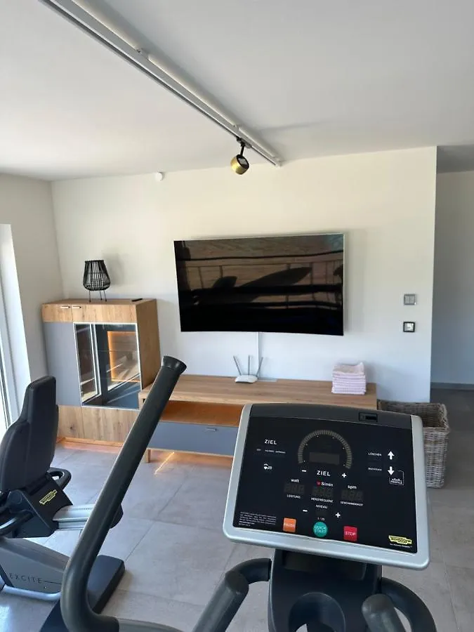 Apartment Poolhaus Bodensee Ideal Fuer Geschaeftsreisende Wasserburg am Bodensee